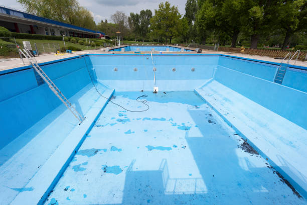 Best Water damage contractors near me  in Hancock, MD